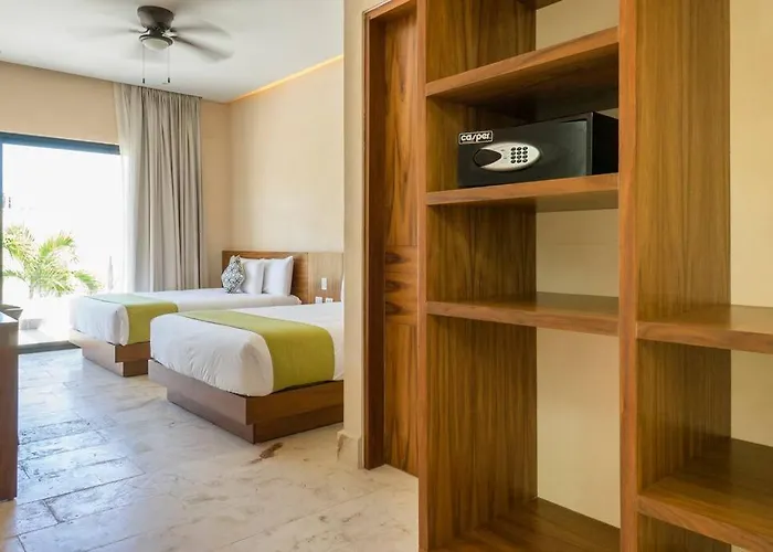 With Jacuzzi & Pool With Great Concierge Service Tulum