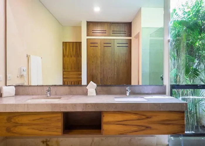 With Jacuzzi & Pool With Great Concierge Service * Tulum
